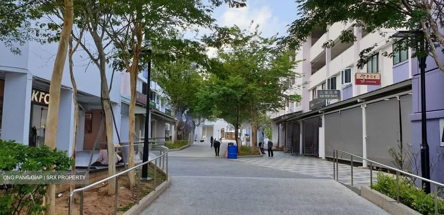Bedok Town Centre (D16), Shop House #581704261